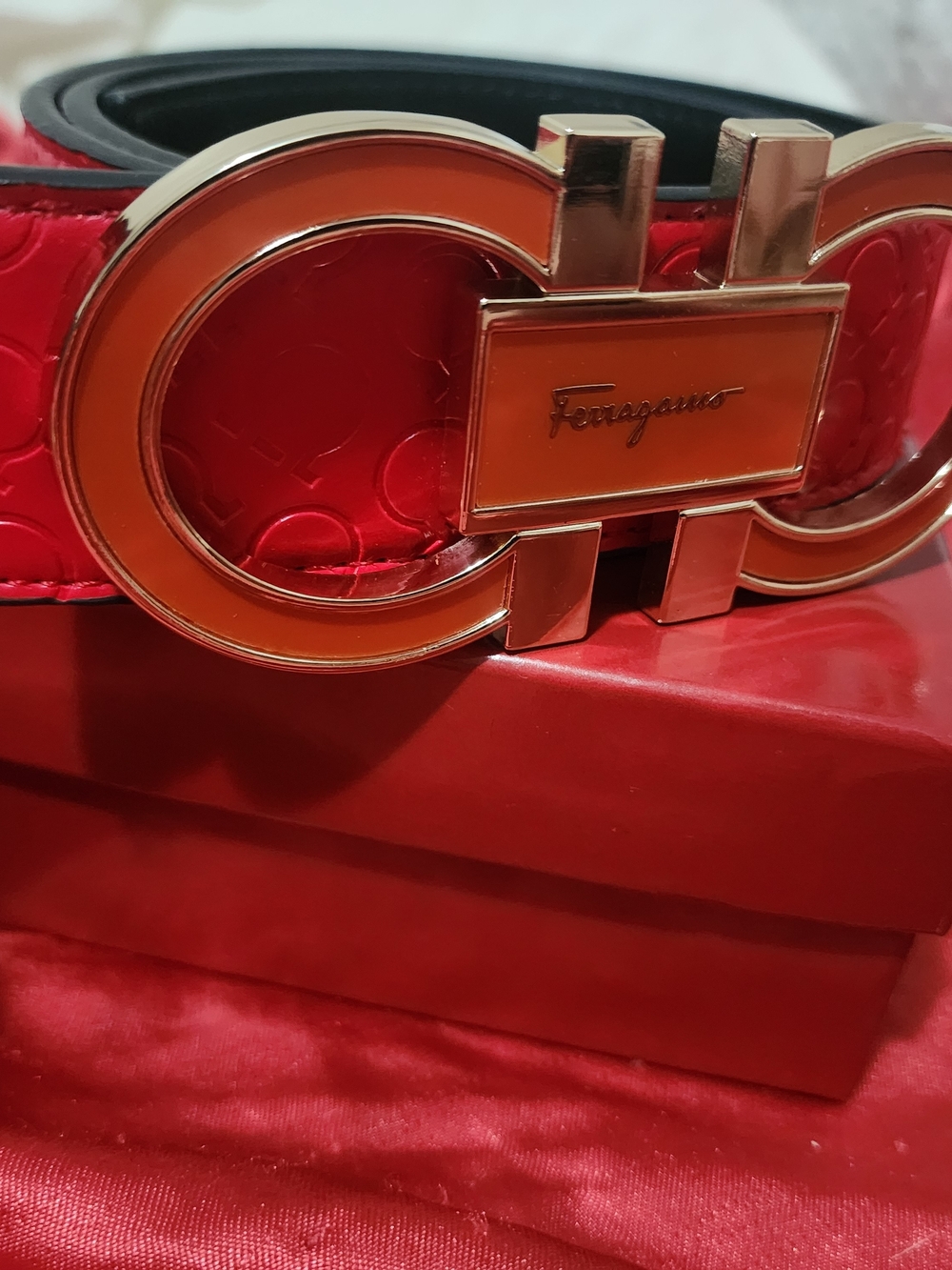 Salvatore Ferragamo Red Gancini Logo Belt